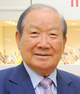 모나미 창업자 송삼석님