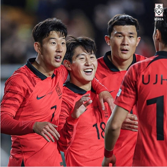 축구대표팀-사분오열-축구대표팀-사진