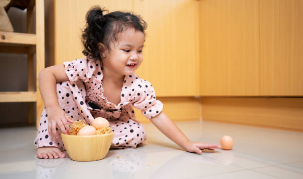 손을 사용하는 아이