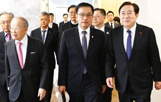 최상목 프로필