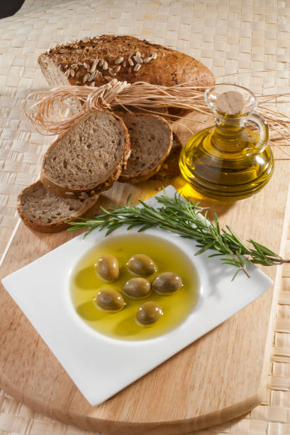 피부 건조에 좋은 음식 올리브유 효능 건조