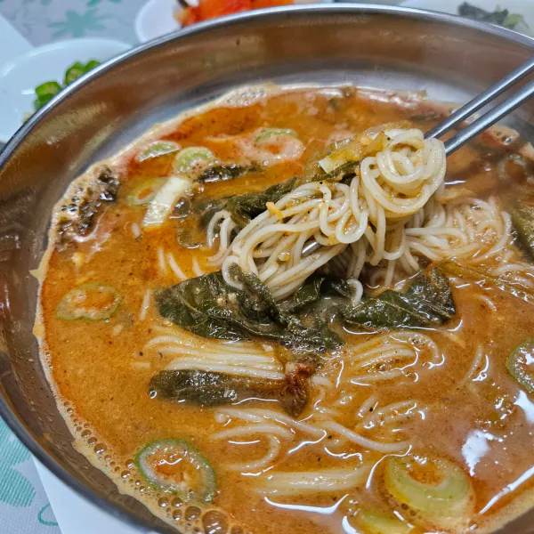 생생정보 우와한 식당 가물치오골계탕 음식점
