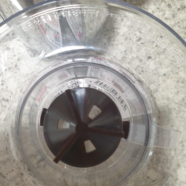 다이소 드리퍼: 추출 속도 조절 가능한 드리퍼 리뷰 및 레시피_추출구