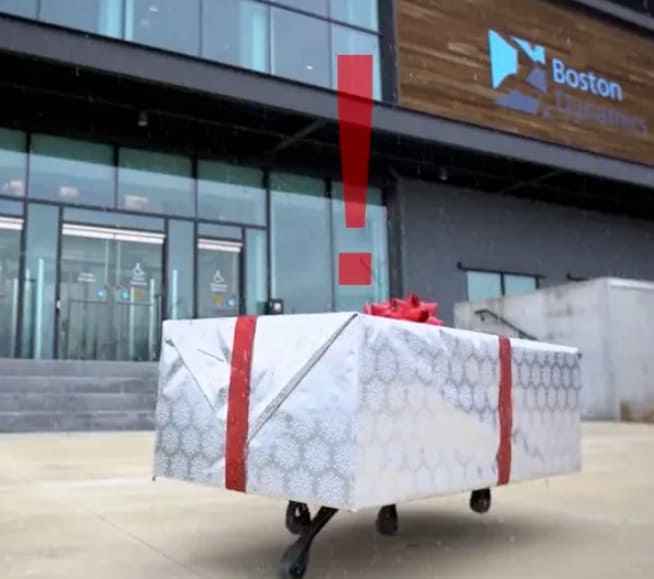 뭔가 안 어울리는 스팟의 크리스마스 선물 VIDEO: Merry Christmas: The Boston Dynamics dog has learned how to be Solid Snake