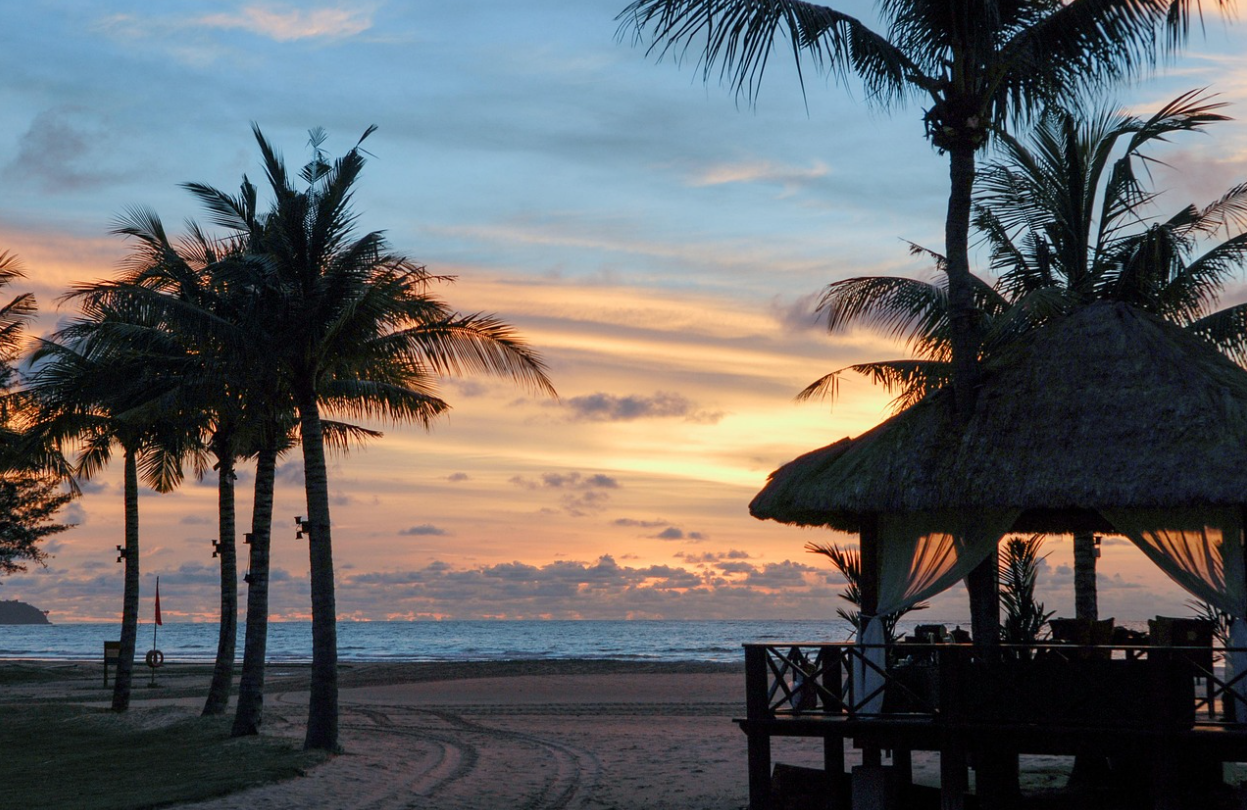 코타키나발루 해변 석양