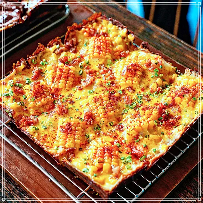 압구정 로데오 맛집 수비드 우대갈비 디트로이트 피자