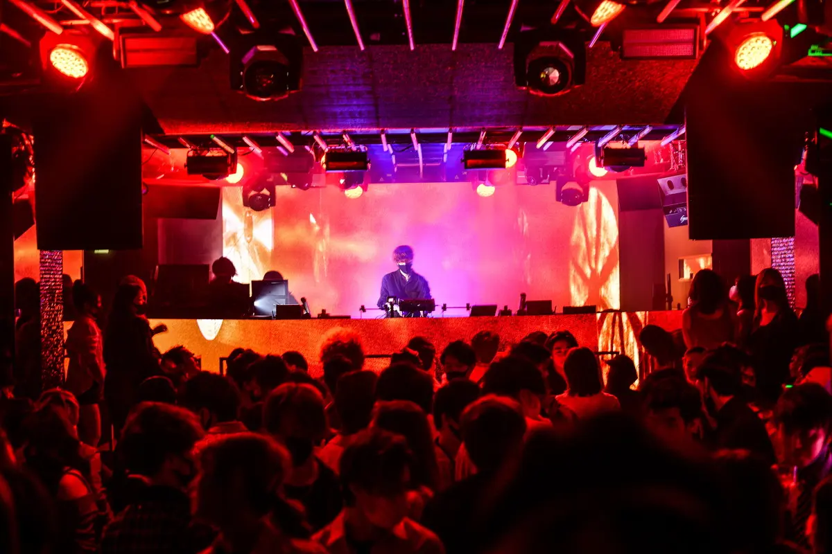 TK-NIGHTCLUB