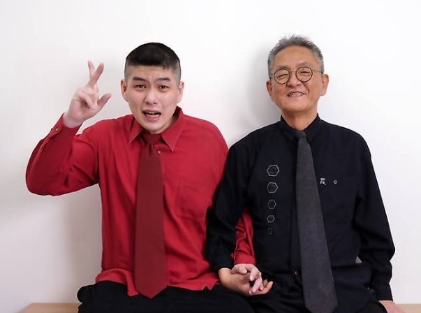 전경철 작가