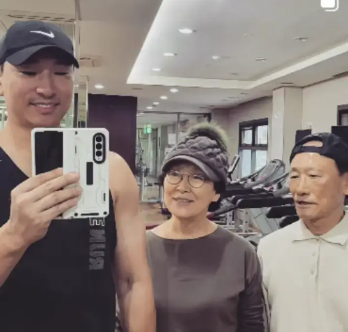 라이머-부모님-사진