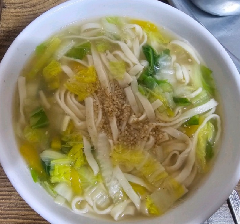 문경-향춘손칼국수