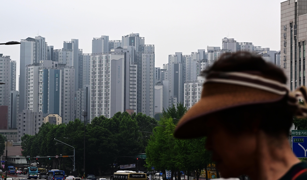 부동산 투기 경고