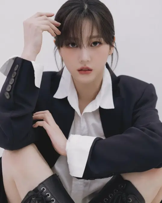 김새론
