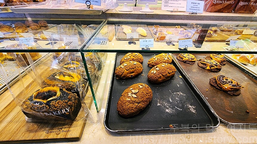 퀸즈-베이커리-빵-메뉴-10
