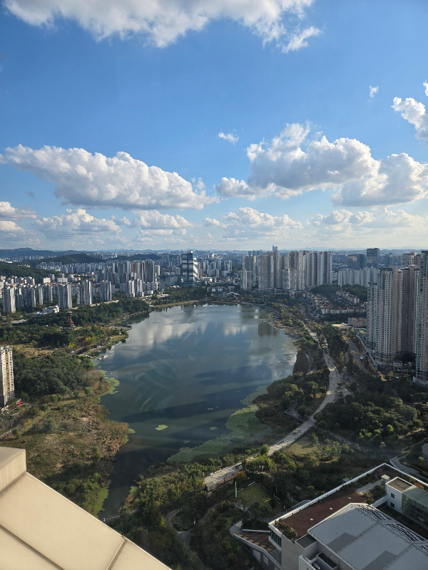 광교 스타벅스 SK레이크뷰 41층