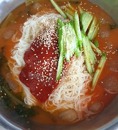 열무국수