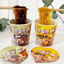 카구리와 카레 누들핏 비교