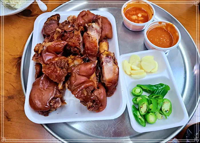 인천 계양산전통시장 맛집 왕족발