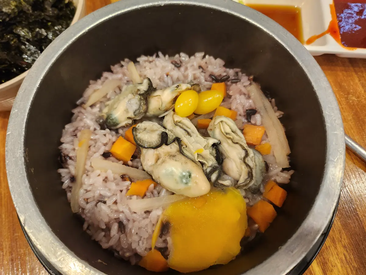 통영-맛집-대풍관 -굴솥밥