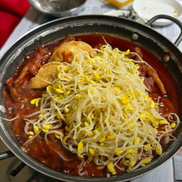 핸썸가이즈 신당동 즉떡볶이 닭발 맛집