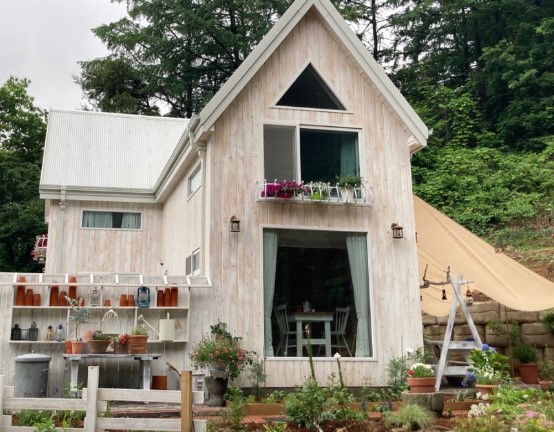 슬립인 더가든 펜션