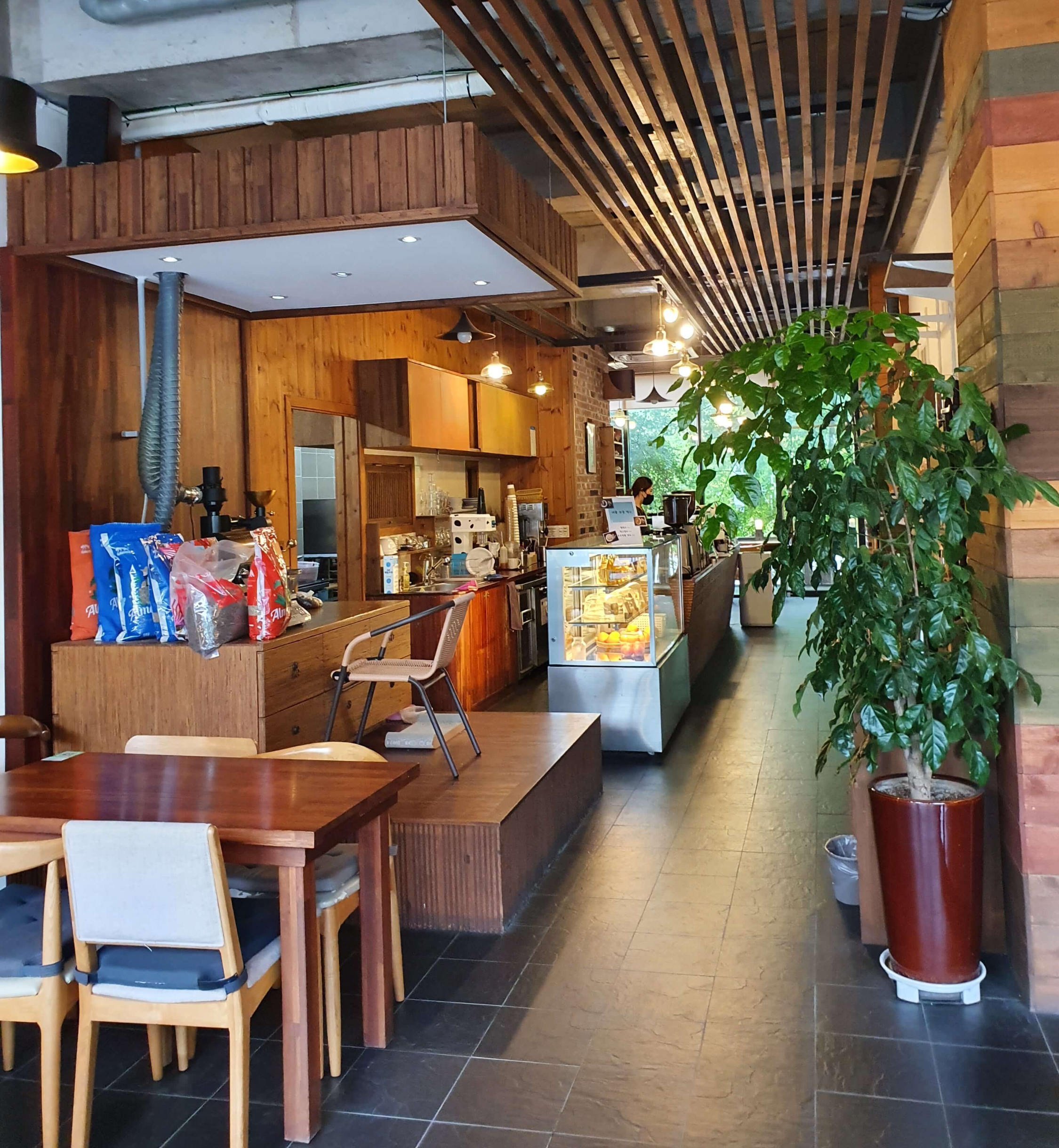 나쿠펜다 매장 내부