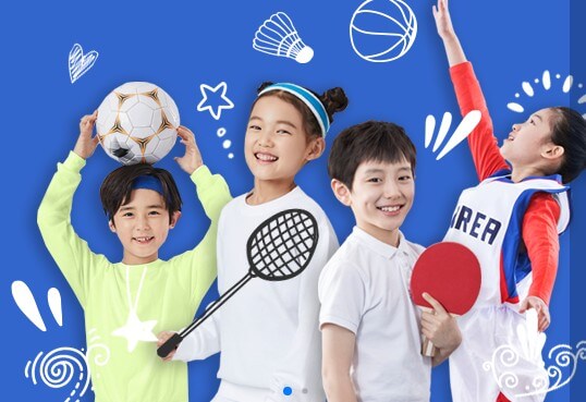 아이들이-스포츠를-하며-즐거운-표정을-짓고-있는-사진
