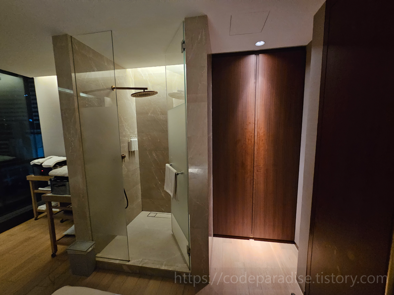 ๋งค์ฅ ์ฌ์ง