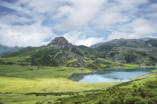 큰산