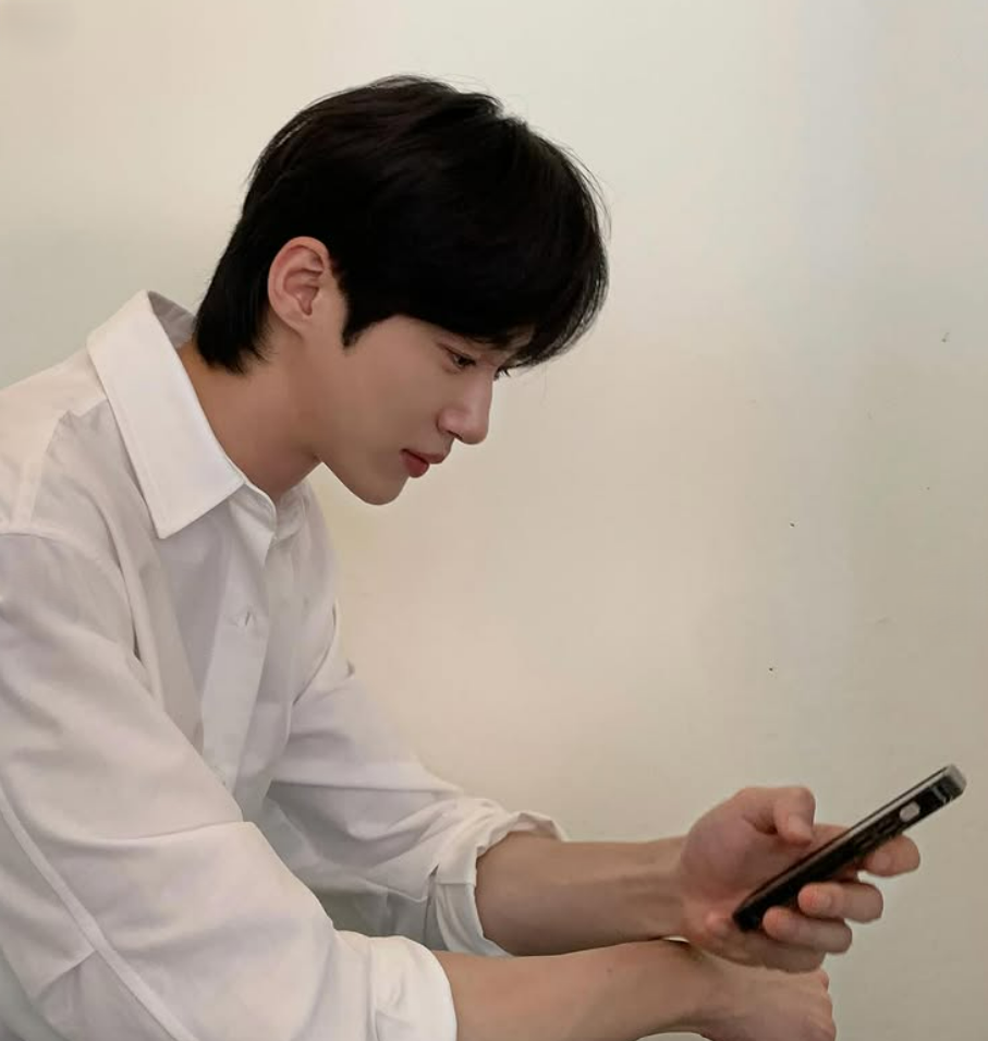 아이유 변우석