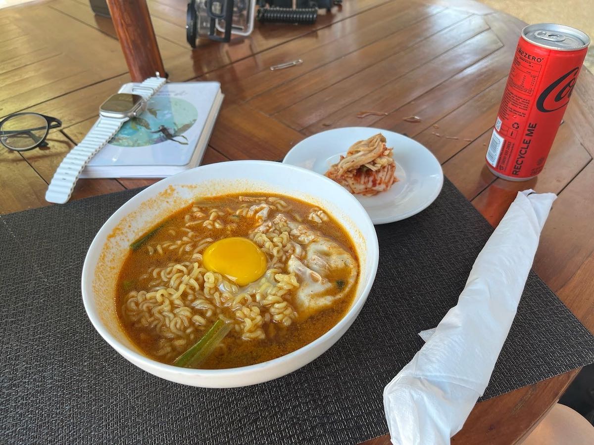 선샤인다이브 한식당