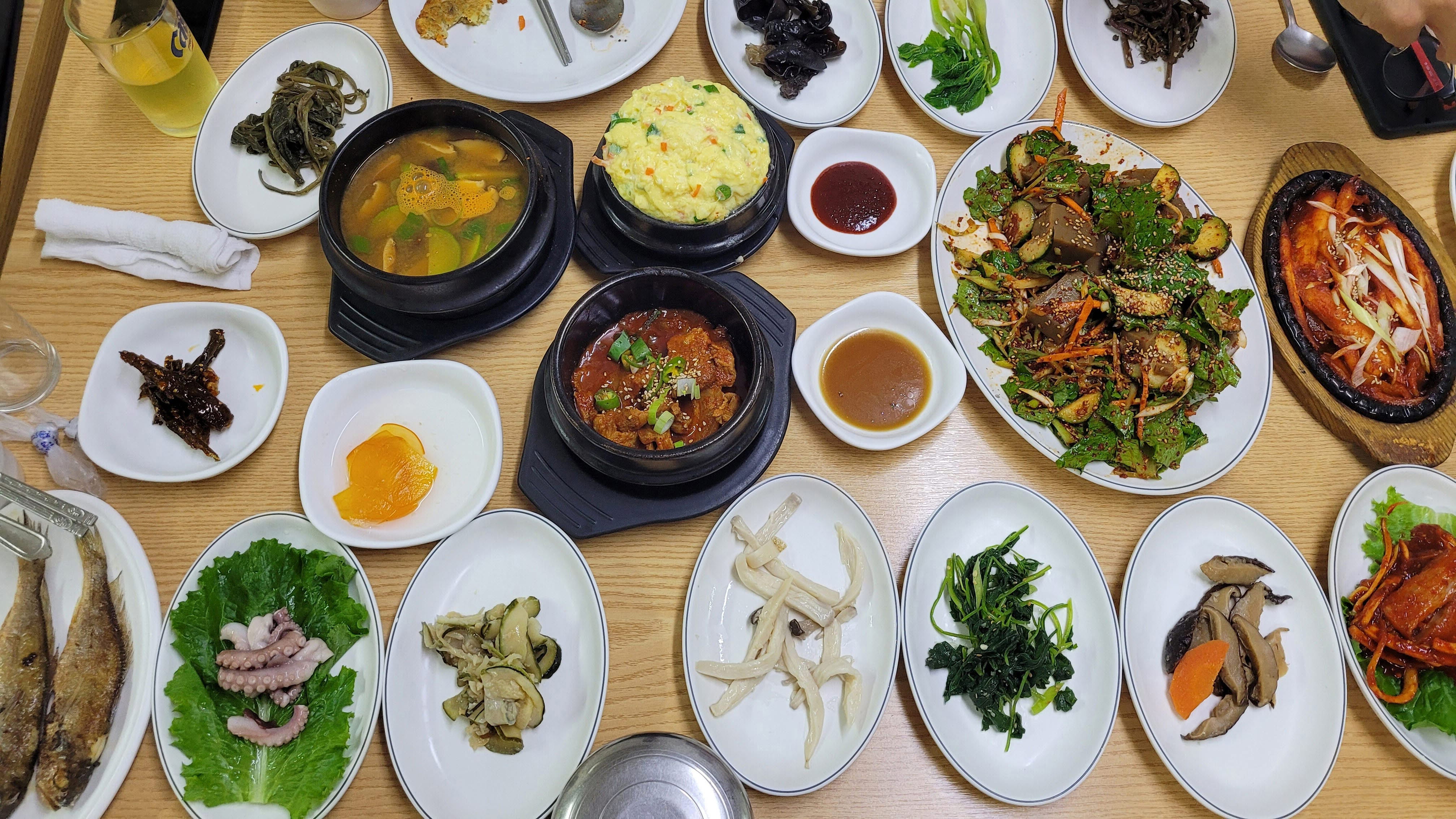 내장산 입구 대성산채식당. 산채더덕정식, 도토리묵