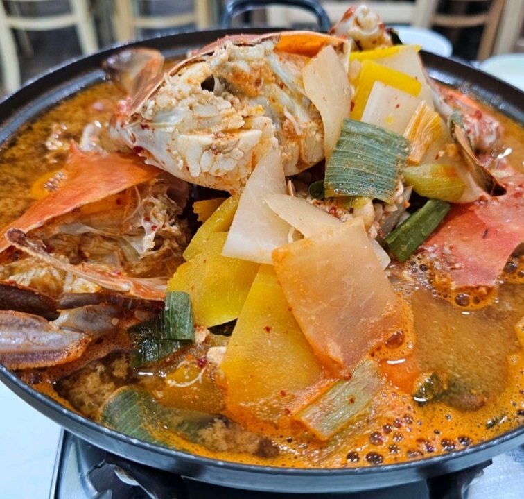 백반기행-진도-송가인-꽃게탕-복성식당