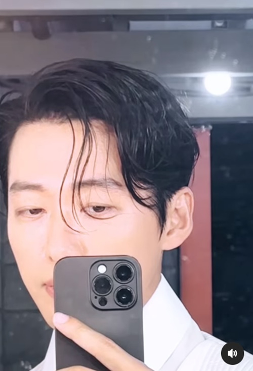 &#39;연인&#39; 남궁민이 안은진과의 커플 화보를 예고했다. [사진=남궁민 인스타그램]