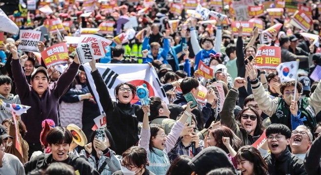 [다큐멘터리 영화 대한민국은 국민이 합니다 관람평 후기 리뷰] OTT 다시보기 보는곳 - 줄거리 내용, 결말