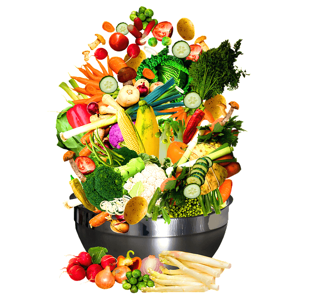 커다랗고 둥그런 철제 양푼에 엄청난 양의 다양한 채소들이 높이 쌓여있다. 당근, 오이, 대파, 양파, 버섯, 양배추, 옥수수, 브로콜리, 감자, 토마토 등이 풍성하다.