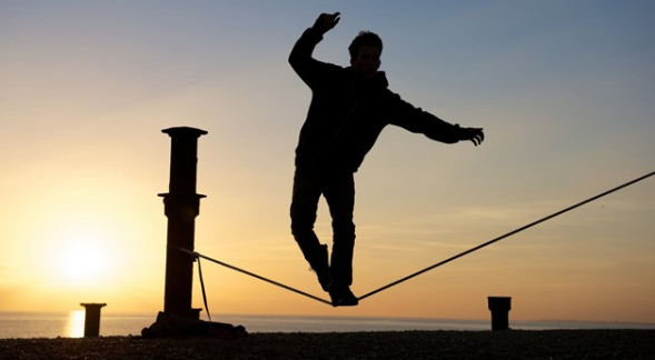 균형과 중도의 관계