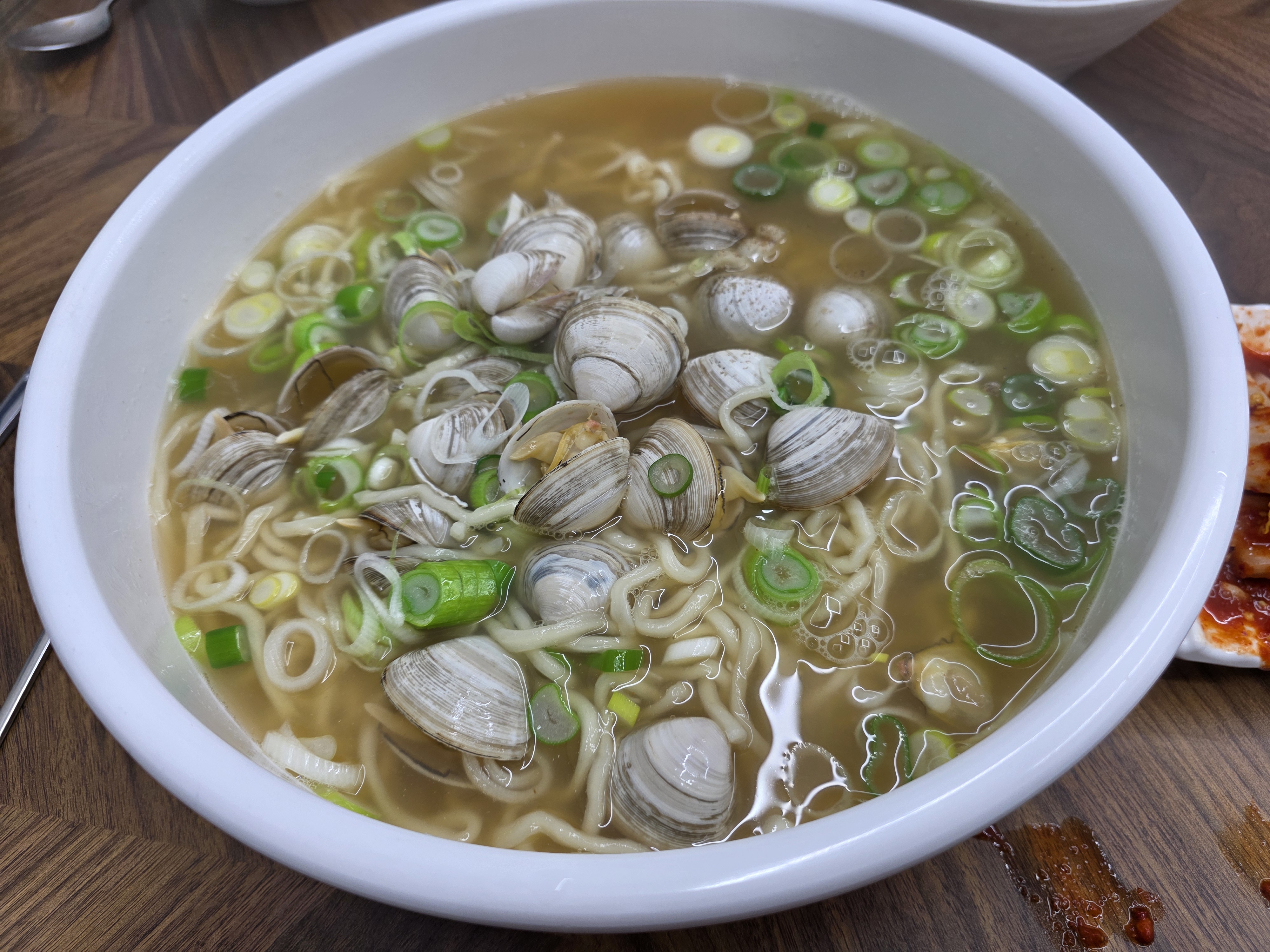반지도 칼보리 동죽칼국수