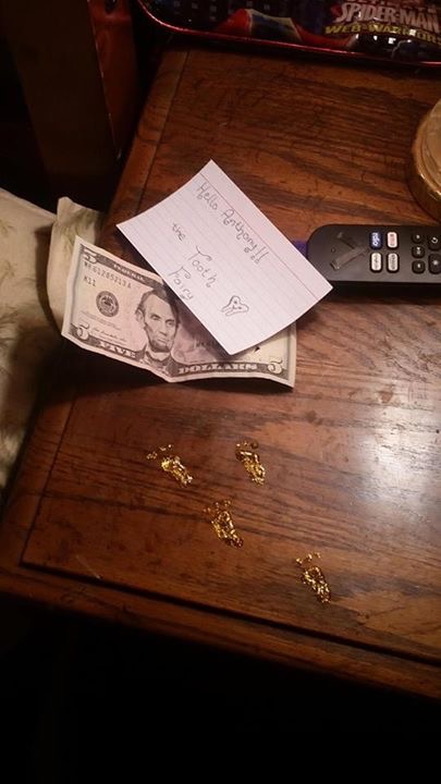 이빨 요정이 다녀간 흔적