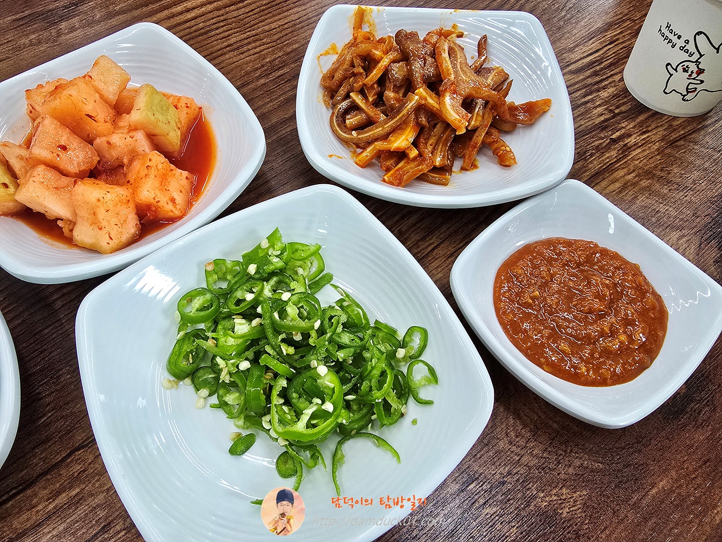 담미순대국 판교본점 추가 반찬