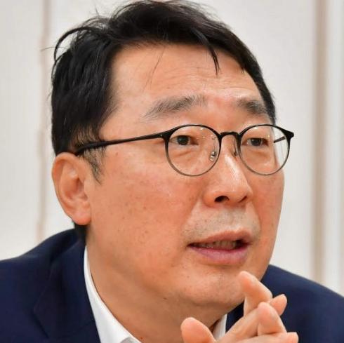 윤영찬 국회의원 프로필 나이 학력 지역구 &amp;#124; 윤영찬 민주당 잔류 이유 (현근택 논란)
