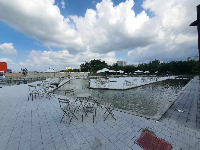 아트빈 카페 외부 전경