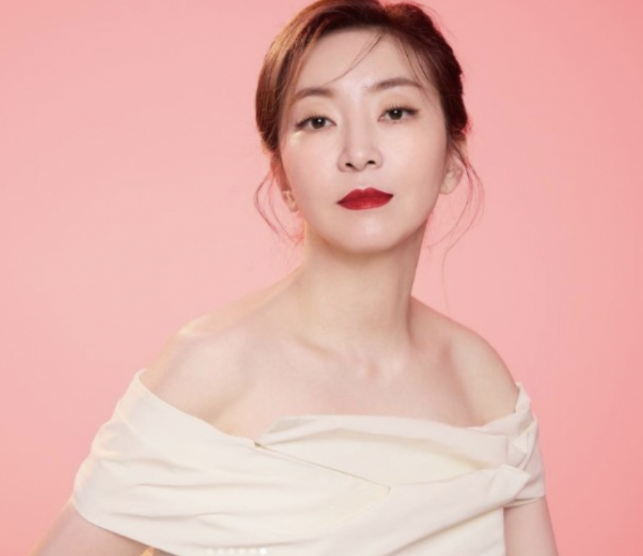 정윤정 화보 외모