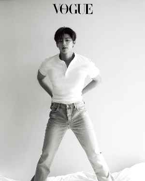 박지현 가수 프로필&amp;#44; 팬카페&amp;#44; 트로트 경력 총정리! 트로트계의 차세대 스타 매력 넘치는 목소리로 대중을 사로잡다 관련 사진 출처: 보그 코리아