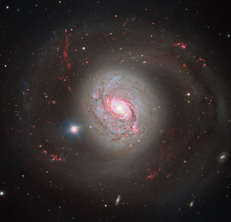 세이퍼트 은하 고래자리 A, 우주의 신비를 밝히다