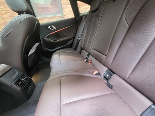 2시리즈-그란쿠페-2열