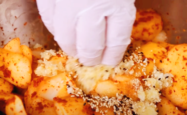 마늘 통깨 넣어