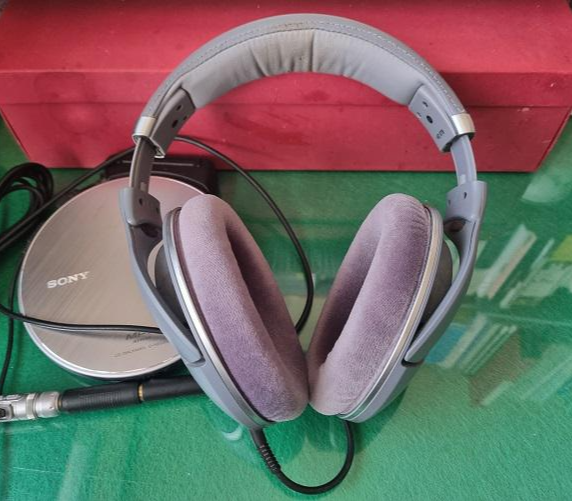 젠하이저 헤드폰 HD-579