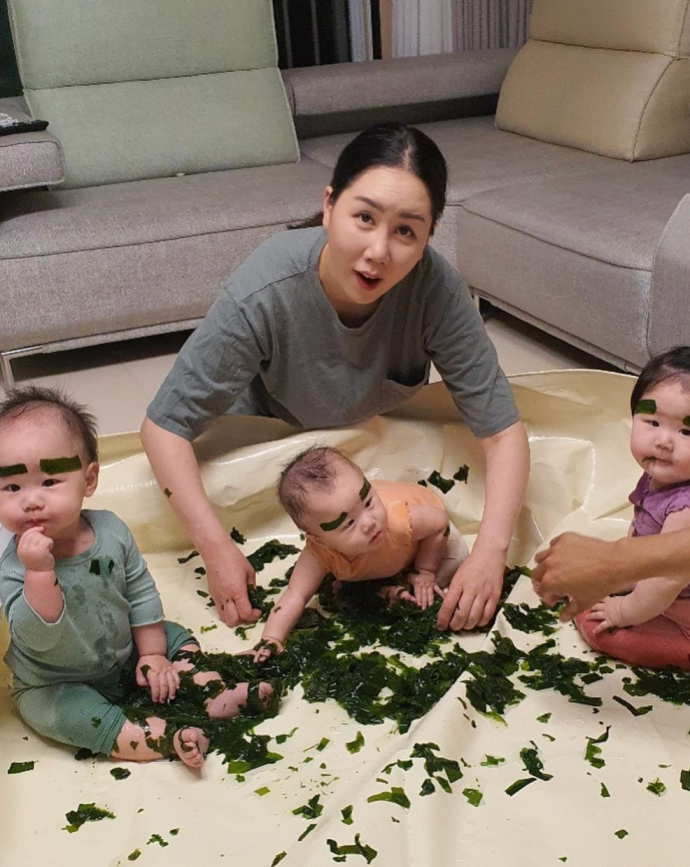 황신영