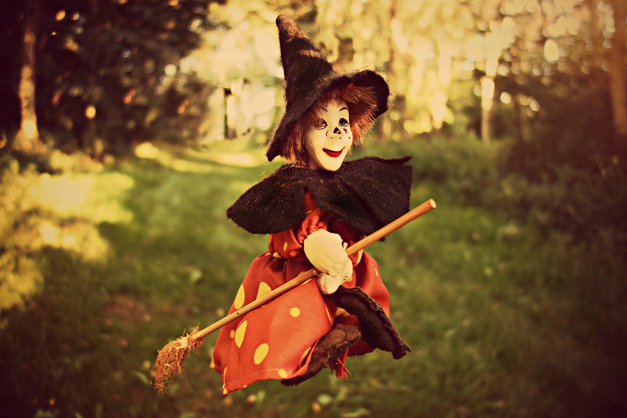 마녀 캐릭터 사진