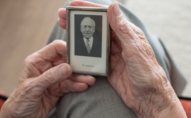 생활지원사 서비스가 필요한 노년층1